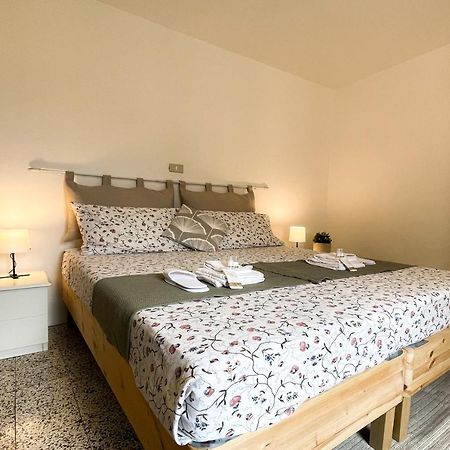 Casa Storica Con Terrazzo Villa Castellina Marittima Exterior foto